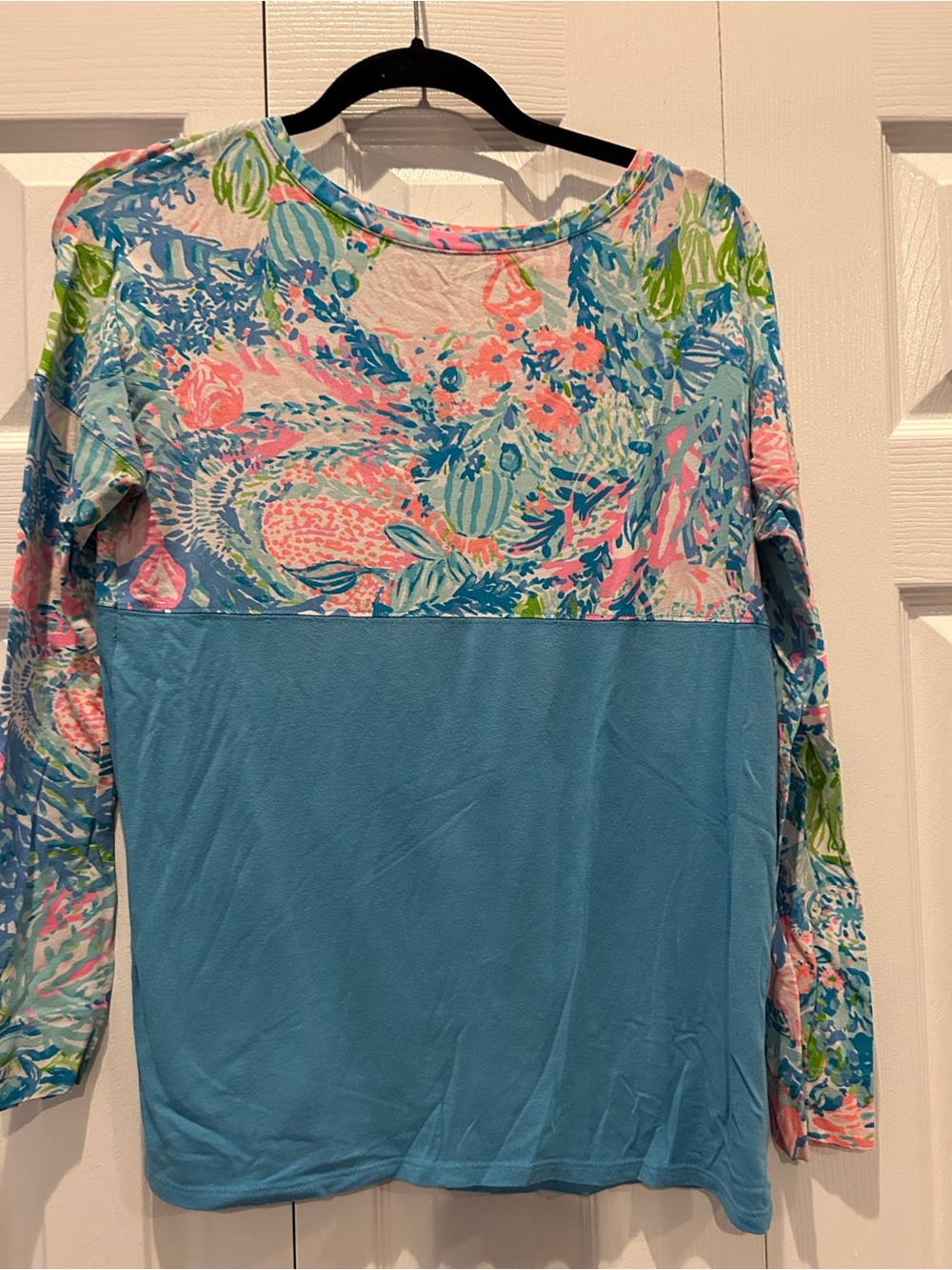 Womens Two-Tone Floral Long Sleeve Top - Blue/Pink